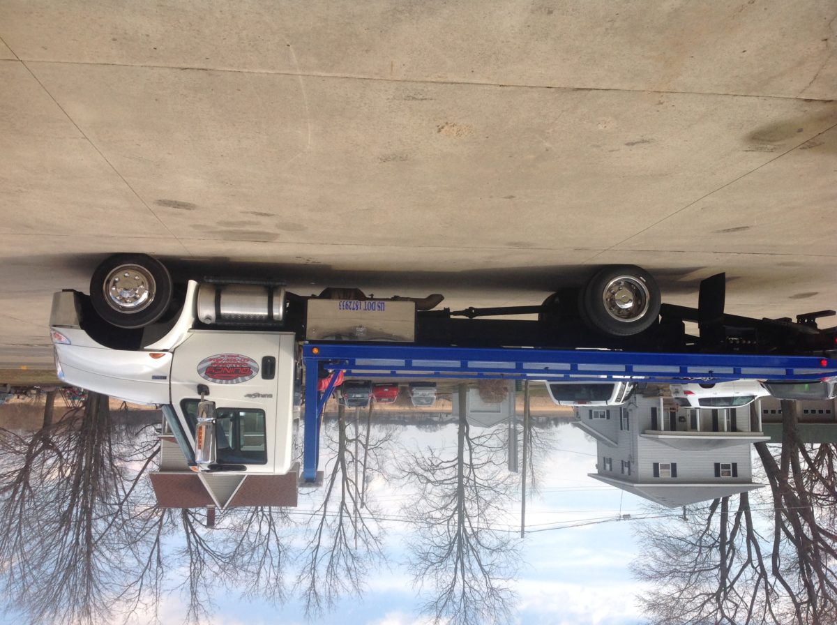 Towing Company Quincy Il at Ryan Mintz blog